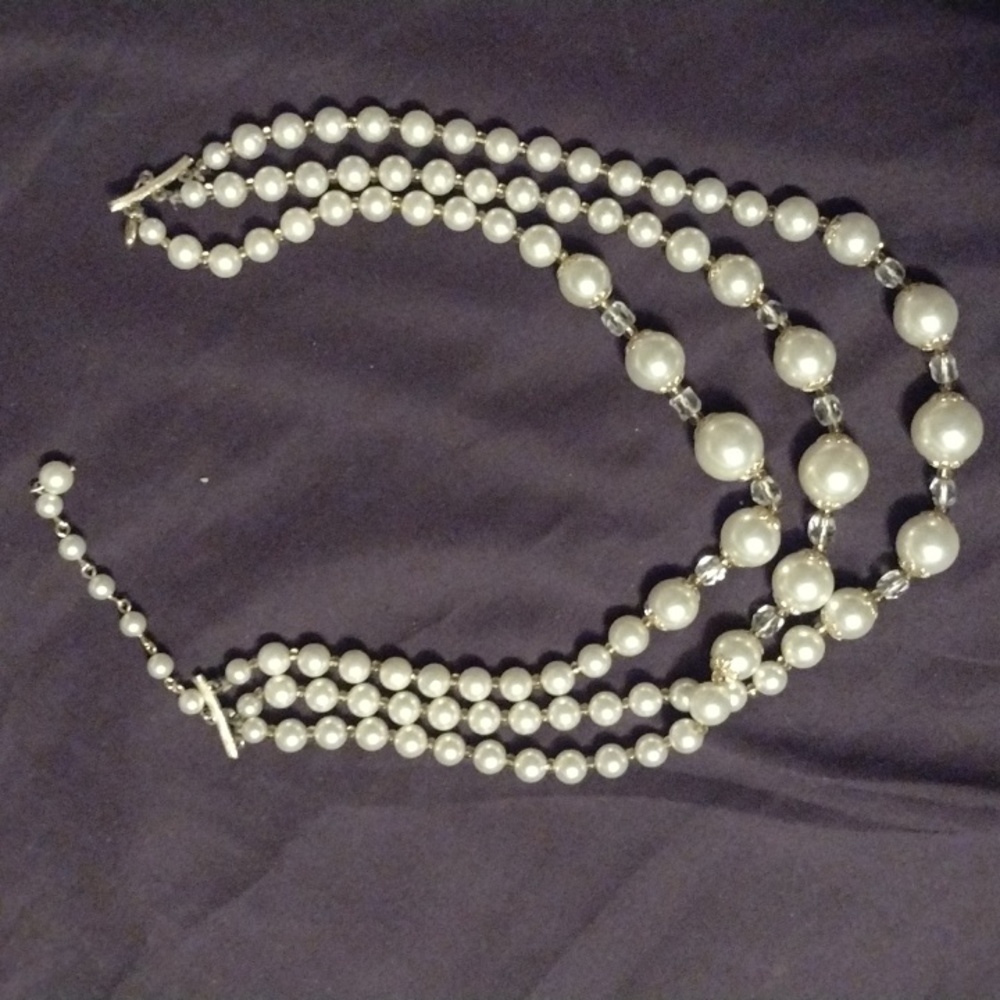 Vintage pearl and glass beaded necklace gold clasps